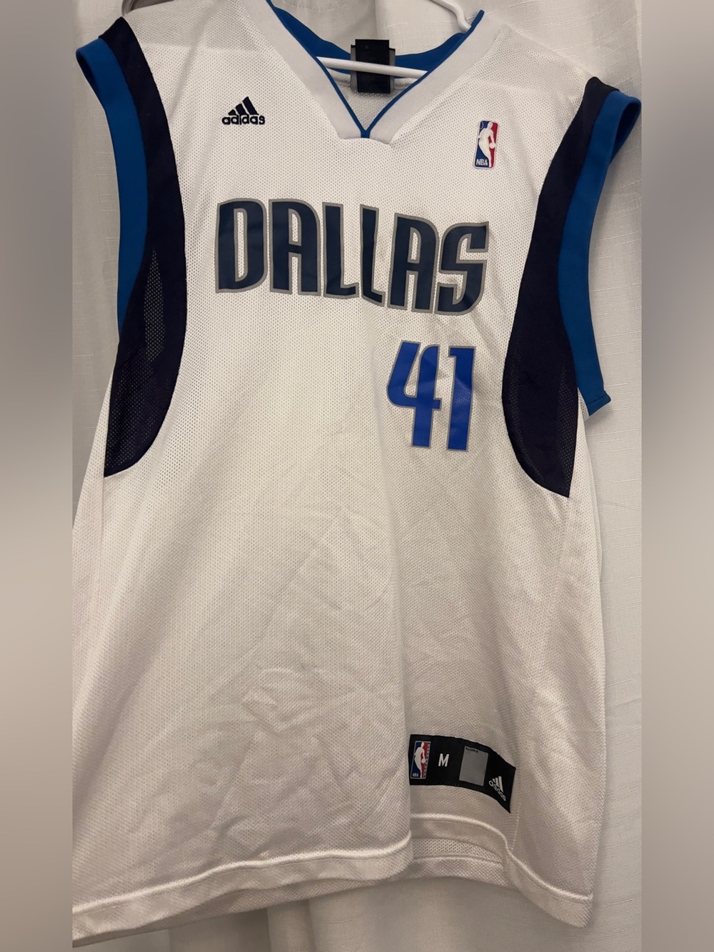 Adidas VTG NBA Dallas Mavericks Dirk Nowitzki White/Blue #41 Jersey Medium